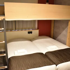 Shinsaibashi House 3* Osaka
